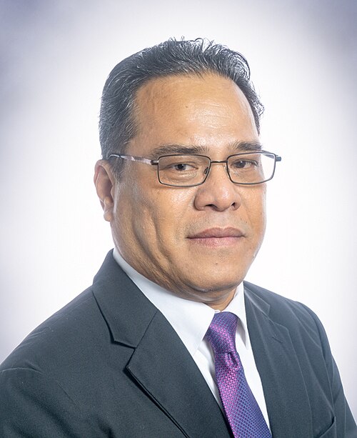 Portrait of Wesley Simina